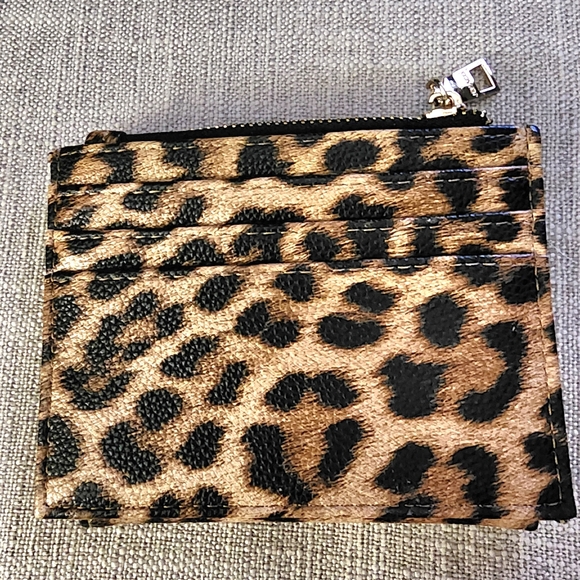 JEN & CO. Hobo Boho Bag - Shoulder Bag Olivia Animal Print Contrast Strap - Picture 14 of 16
